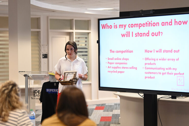 Entrepreneurship Summer Camp teaches basics of business, awards TROY scholarship to competition winner