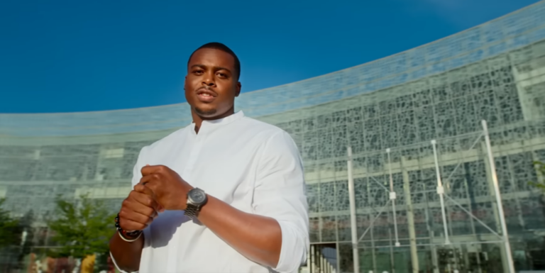 NFL Linebacker Tackles Entrepreneurship Off the Field Through ‘Life 101’