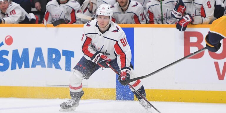 Capitals’ Joe Snively ready to move past ‘cool story,’ establish himself in NHL