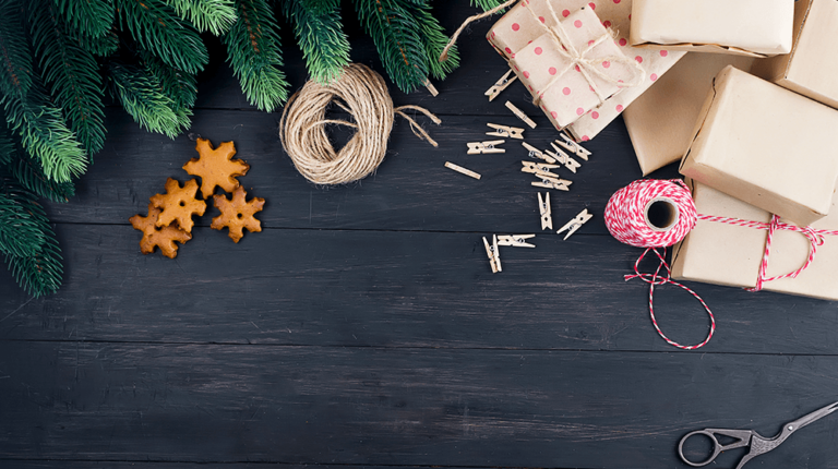 20 Places to Get Christmas Craft Supplies for Your Business