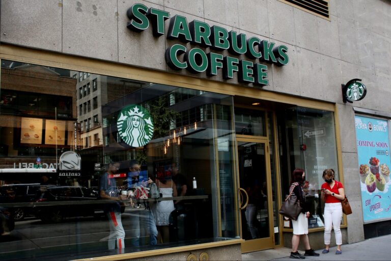 Starbucks ‘Effectively Stole’ Coffee Lip Balm Idea, Lawsuit Says