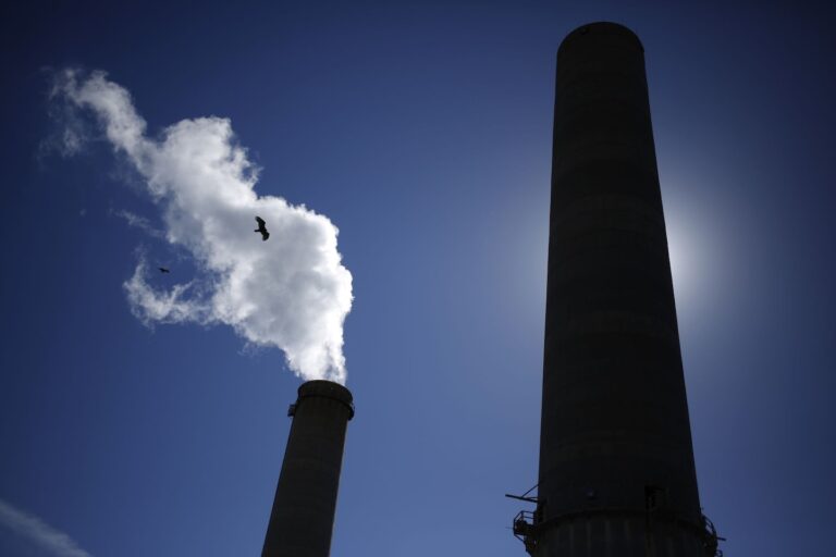 Carbon capture subsidies promise a windfall for big oil and gas