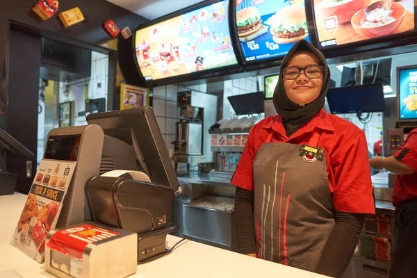 How McDonald’s is Educating Their Employees for Greater Success.