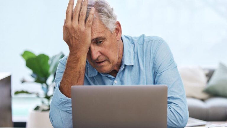 7 Major Mistakes Made By Retirees Looking To Start A Side Hustle