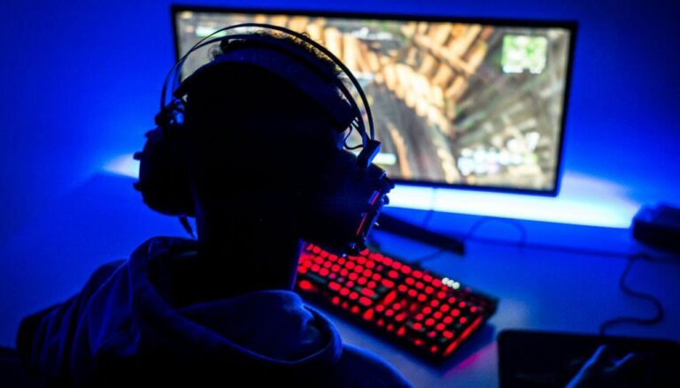 Government gives video game industry cash injection – but National wants more as Australia lures talent