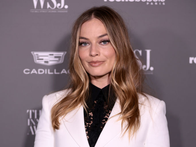 Margot Robbie Suits Up in Proenza Schouler for WSJ. Innovation Awards – WWD