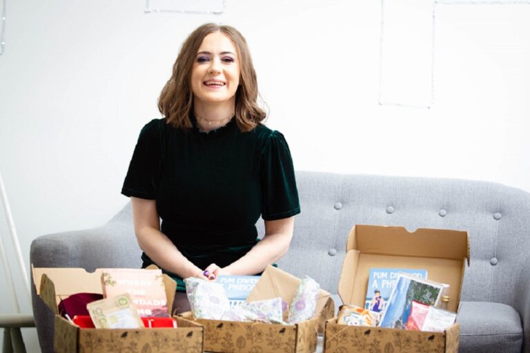 Young Welsh entrepreneur to launch bilingual book subscription service