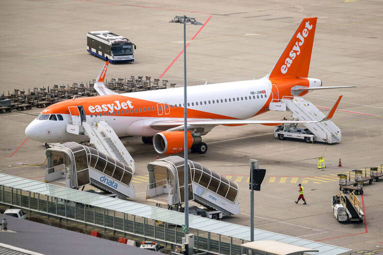 EasyJet, Rolls-Royce test hydrogen-run plane engine in ‘world first’ for aviation