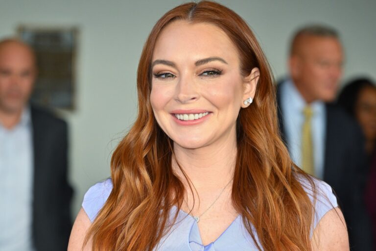 Where Is Lindsey Lohan Now? Making Christmas Videos for Pepsi