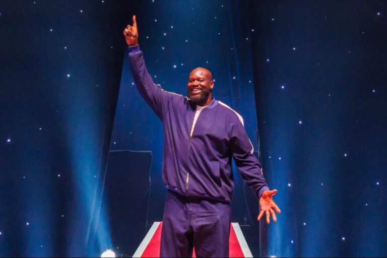 Shaquille O’Neal to Host New Year’s Eve Special in VR