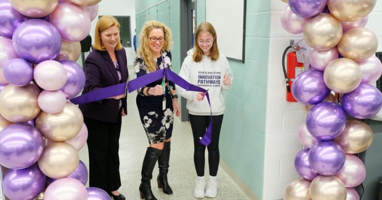 BHS Innovation Pathways Program Sees Successful Open House | Bourne News