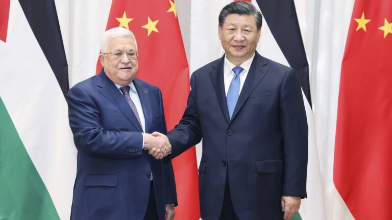 China and Arab states agree co-operation on energy, and technology at inaugural summit